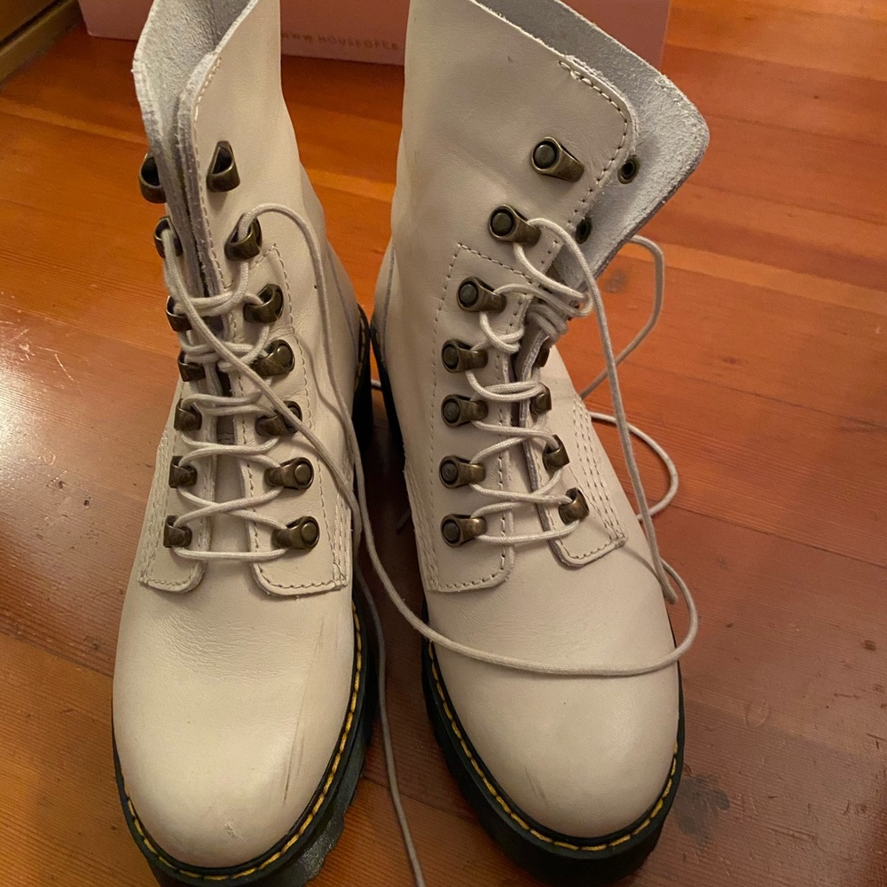 Dr Marten Leona Boots in Bone - womens size 7